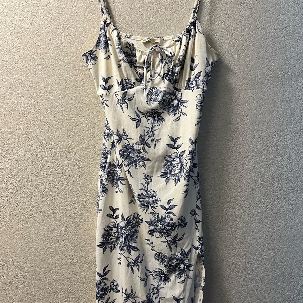 Inspired Hearts Blue and White Ruched Midi Dress